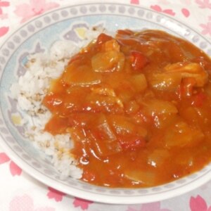 トマト缶でチキントマトカレー